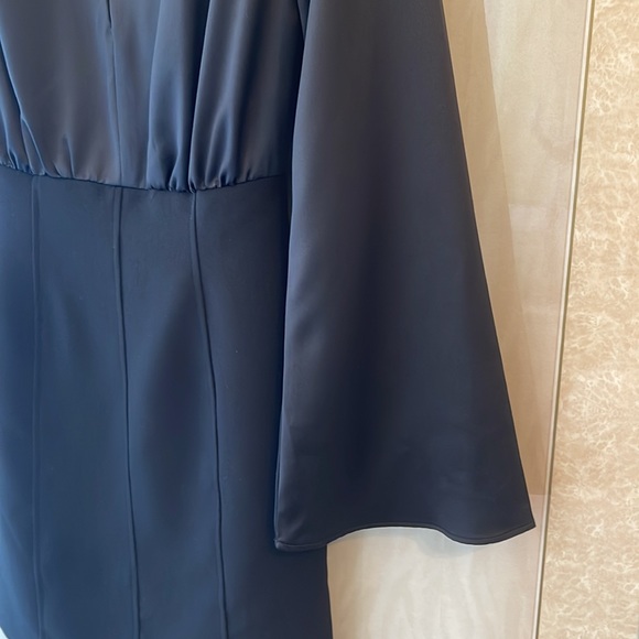 Black Long Sleeve Satin Dress - Picture 4 of 5